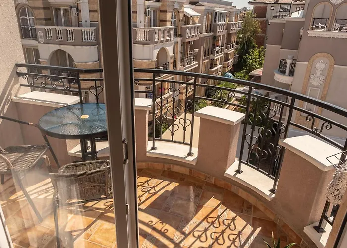 Melia Lux * Ράβντα